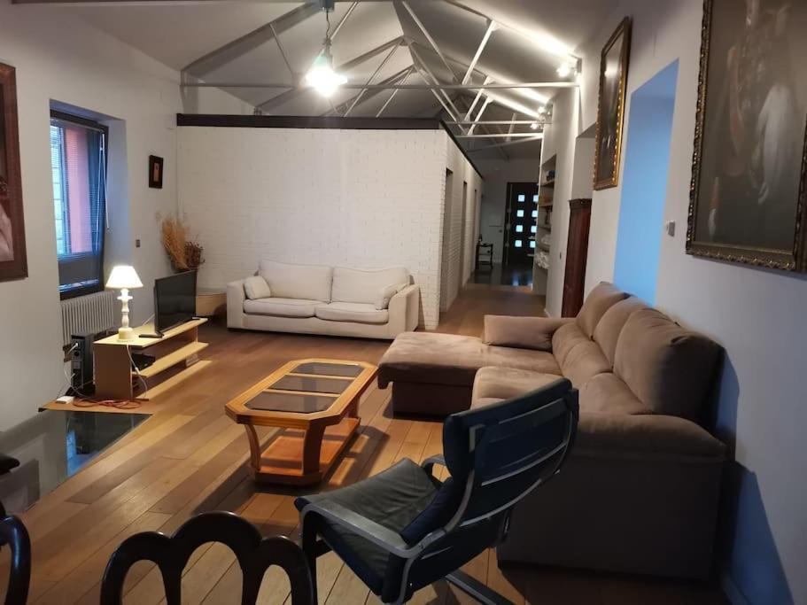 Villa Casa Bajo El Acueducto Con Plaza De Garaje à Ségovie Extérieur photo